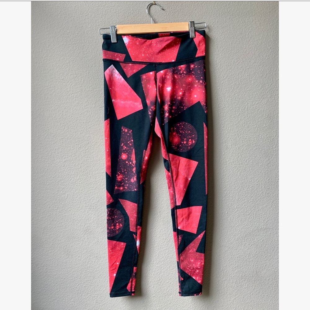 ALO geometric leggings